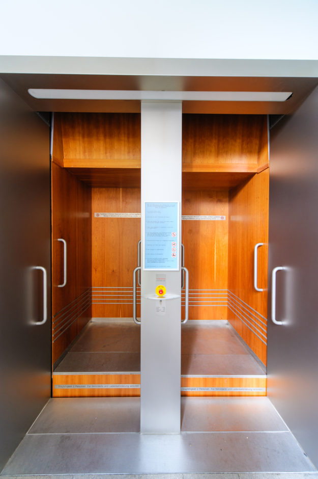 shutterstock_99429497 paternoster